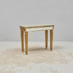 1432 5258 CONSOLE TABLE